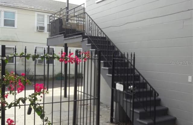 108 7TH AVENUE NE - 108 7th Ave N, St. Petersburg, FL 33701