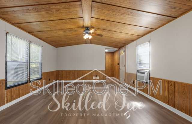 4532 Sandy Berry Road Gallery 4
