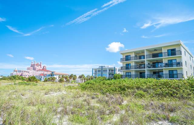 3200 Gulf Blvd photos photos