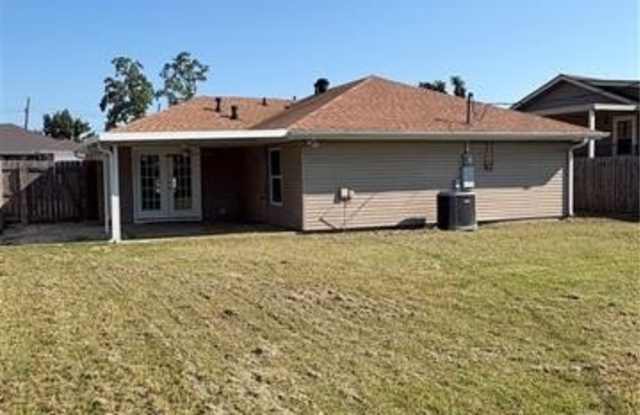 105 INCARNATE WORD Drive Gallery 2