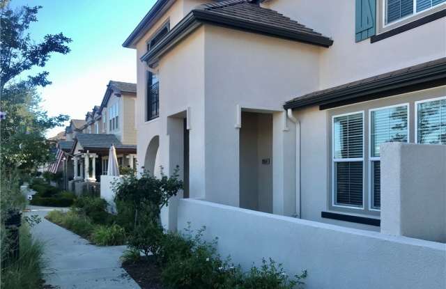 28640 Pietro Drive Gallery 2