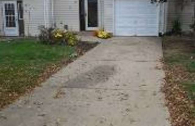 3 bed 2.5 bath Townhouse w/Garage - Country Estates photos photos
