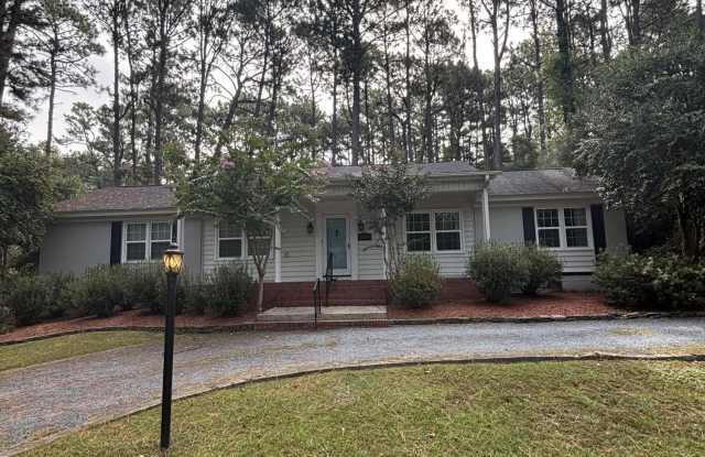 1075 Inverness Road - 1075 Inverness Road, Southern Pines, NC 28387
