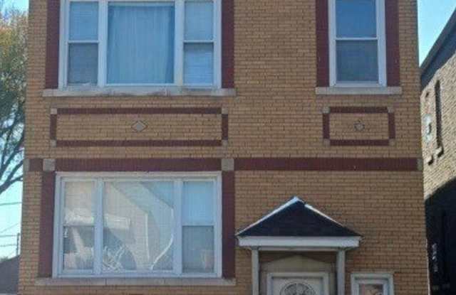 2441 W 46TH Place unit: 2 photos photos