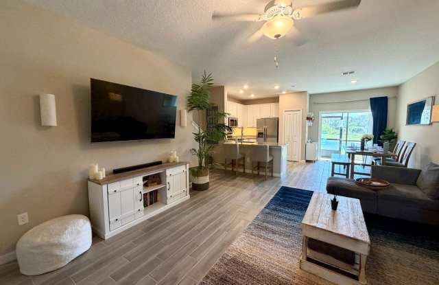 Atlantic Beach Townhome with Pond View! Gallery 4