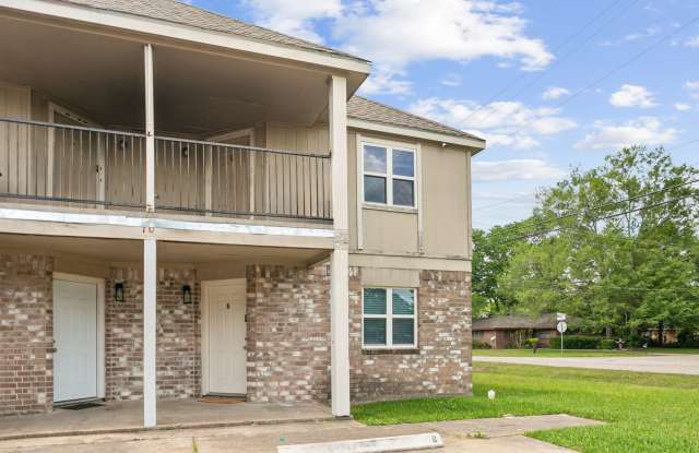 700 Lyle West Avenue - D photos photos