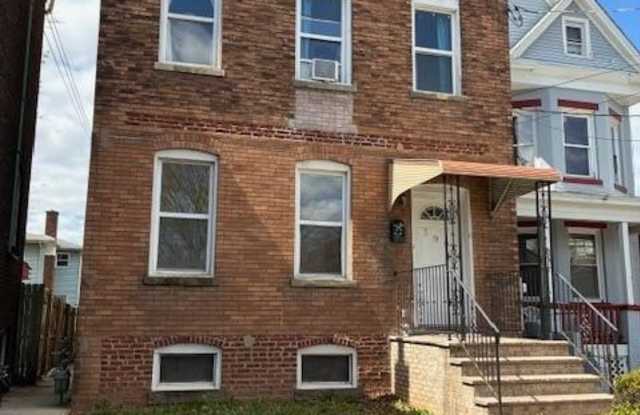 599 Amboy Avenue photos photos