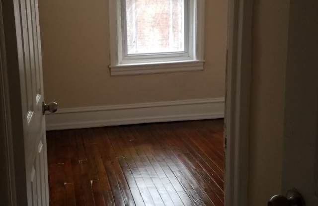 6532 Saybrook Avenue photos photos