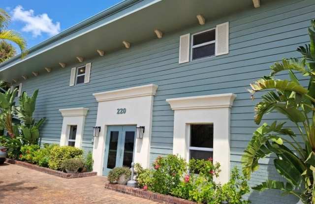 220 Columbia Drive unit: 1 photos photos