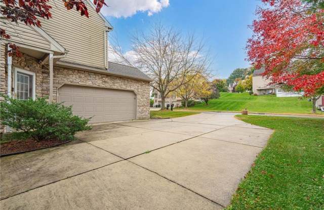 16 Witman Drive Gallery 4