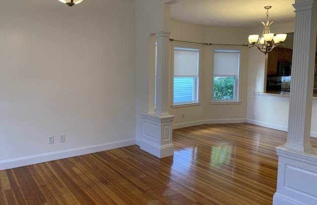 24 Frederick Ave Gallery 3