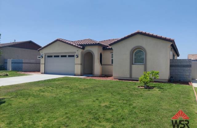 Large 3 Bedroom/ 2 bathroom Home with an Office. photos photos