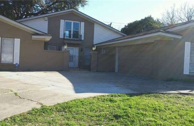4109 Wedgworth Road S Gallery 2
