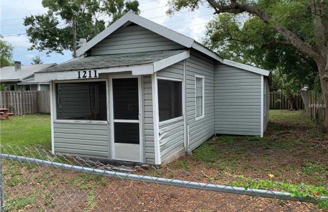1211 CONNECTICUT AVENUE - 1211 Connecticut Avenue, St. Cloud, FL 34769