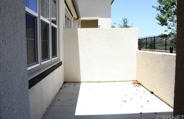 28640 Pietro Drive Gallery 4