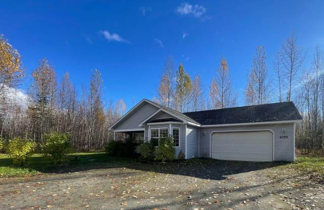 Ranch style 3bedroom/2 bathroom with an Oversized two car garage +giant carport! Large private lot in a great location! photos photos