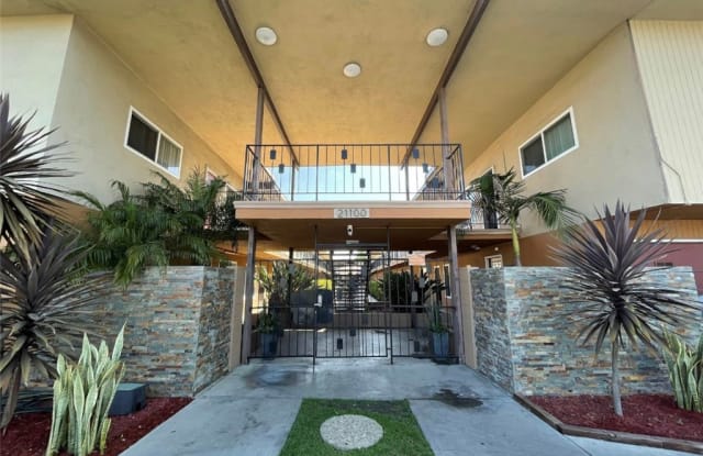 21100 Pioneer - 21100 Pioneer Boulevard, Lakewood, CA 90715