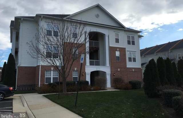 22725 THIMBLEBERRY Square unit: 201 photos photos