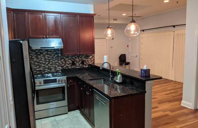 650 2ND ST photos photos