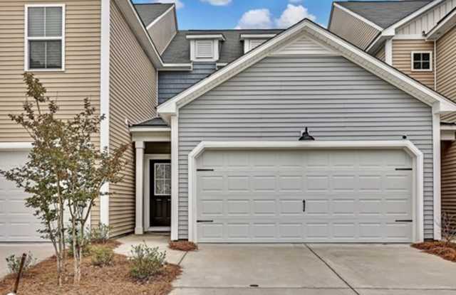 Starting 6/9/25 - 6 Month Lease Option/ Furnished photos photos