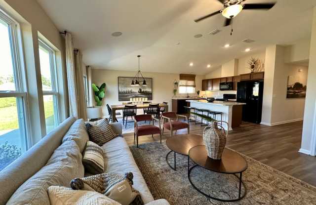 12398 GILLESPIE Avenue Gallery 2