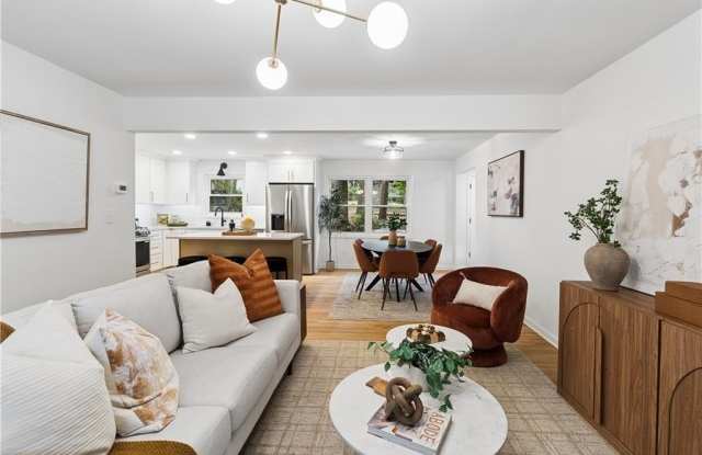 1303 Faraday Place Gallery 4