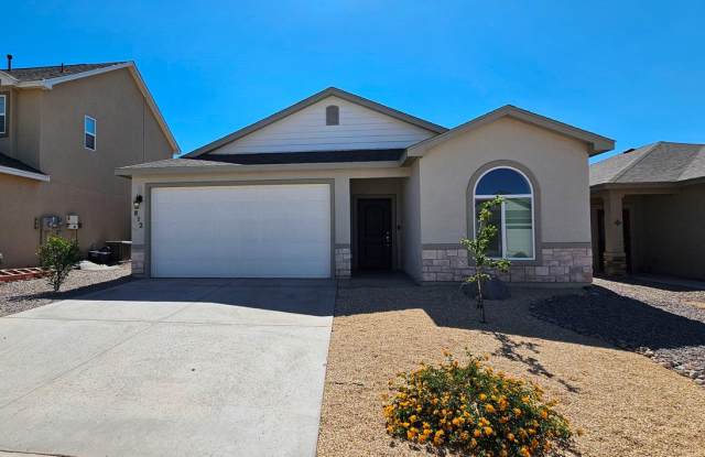2022 Home with Split Bedroom Layout Beautiful Interior - 812 Valencia, Alamogordo, NM 88310 2022 Home with Split Bedroom Layout Beautiful Interior - 812 Valencia, Alamogordo, NM 88310