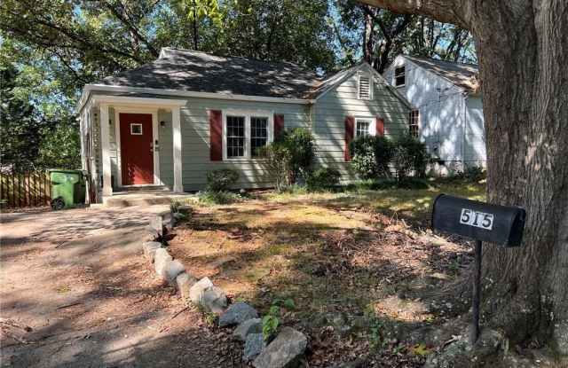515 Glenwood Place SE Gallery 1