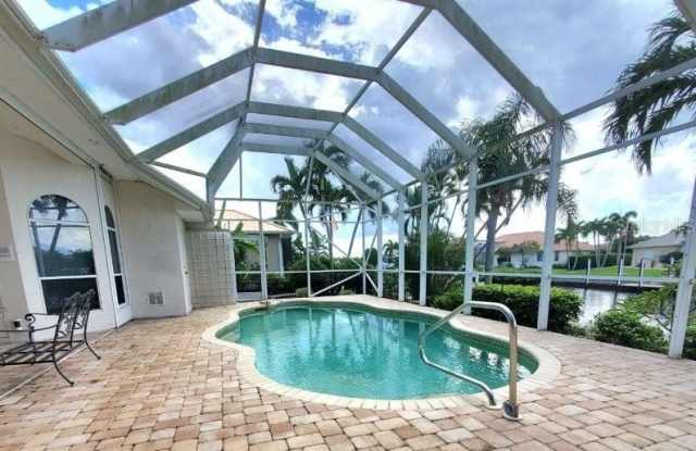 1309 CASEY KEY Drive Gallery 3