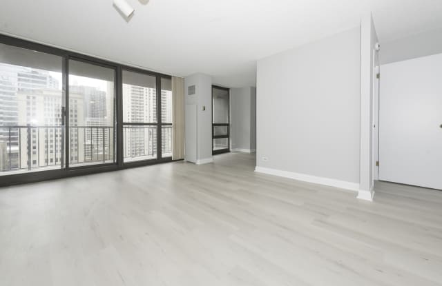 10 E Ontario St Apt 1904 - 10 East Ontario Street, Chicago, IL 60611