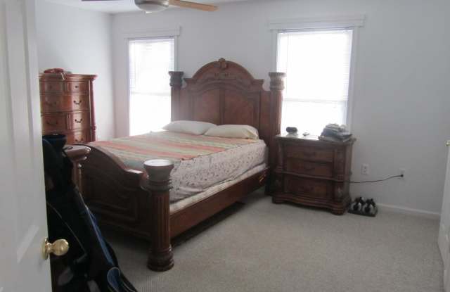 823 COVE POINT ROAD Gallery 4