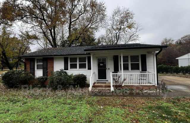 712 Hadley Rd photos photos