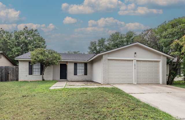 5915 cliff ridge photos photos