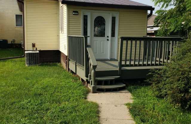 3 Bed 1 Bath in Tomah, WI - 315 West Juneau Street, Tomah, WI 54660 3 Bed 1 Bath in Tomah, WI - 315 West Juneau Street, Tomah, WI 54660