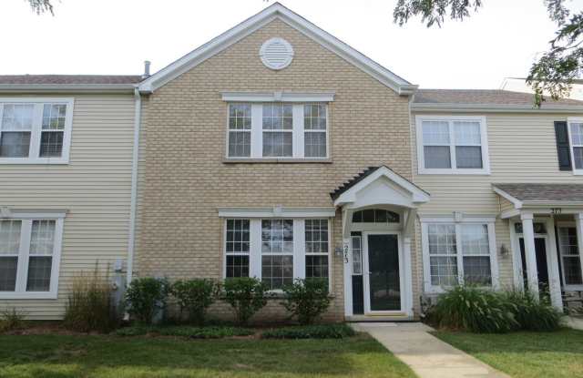 273 Springbrook Trail S Gallery 1