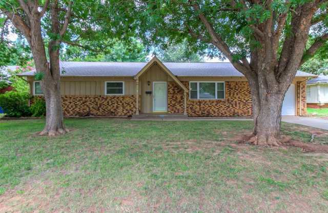 Adorable Village Home Gallery 3