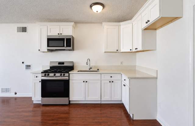 1166 Minerva Court Gallery 3