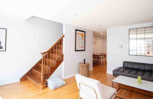 2 Bedroom Condo Available August 1st photos photos