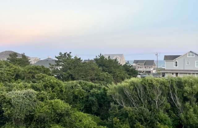104 Coastal Point Drive - 104-304 Gallery 2