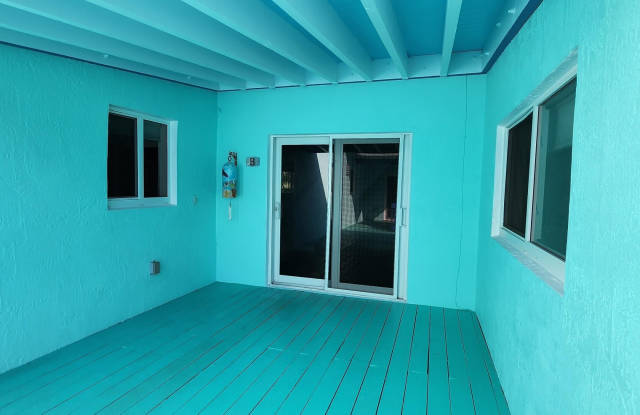 213 Atlantic Boulevard Gallery 4