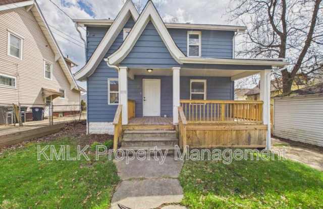 575 Fernwood Dr - 575 Fernwood Drive, Akron, OH 44320