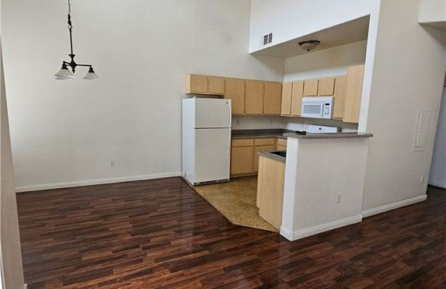 Mesa Ridge Village Gallery 2