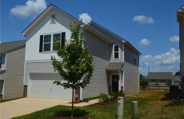 1046 Bitting Hall Circle - 1046 Bitting Hall Circle, Rural Hall, NC 27045