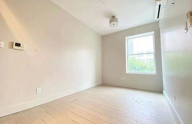 273 West 138th Street Gallery 4