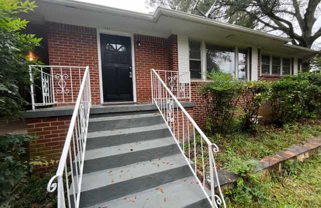 COMING SOON: Classic charm, peaceful living, your Forest Park retreat awaits in this spacious 3-bedroom home. photos photos COMING SOON: Classic charm, peaceful living, your Forest Park retreat awaits in this spacious 3-bedroom home. photos photos