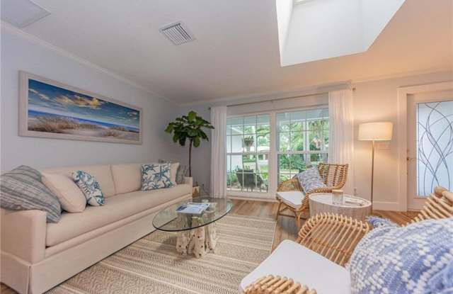 Private Heated Pool Gallery 4