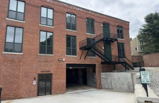 1665 Main Street - D101 Gallery 2