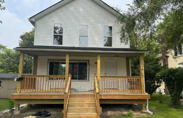 2423 Walnut Street photos photos
