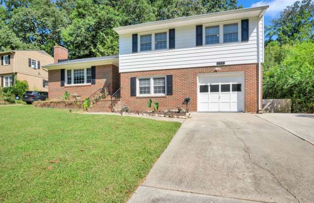 Wonderful Opportunity to Rent a Beautiful 3 Bedroom 2.5 Bath Home in City of Williamsburg! photos photos