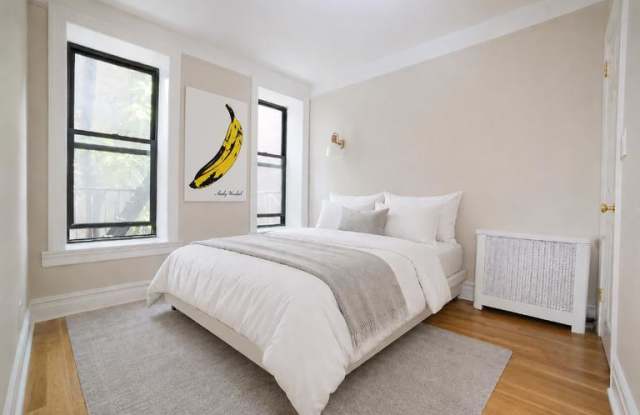 515 West 122nd Street Gallery 3